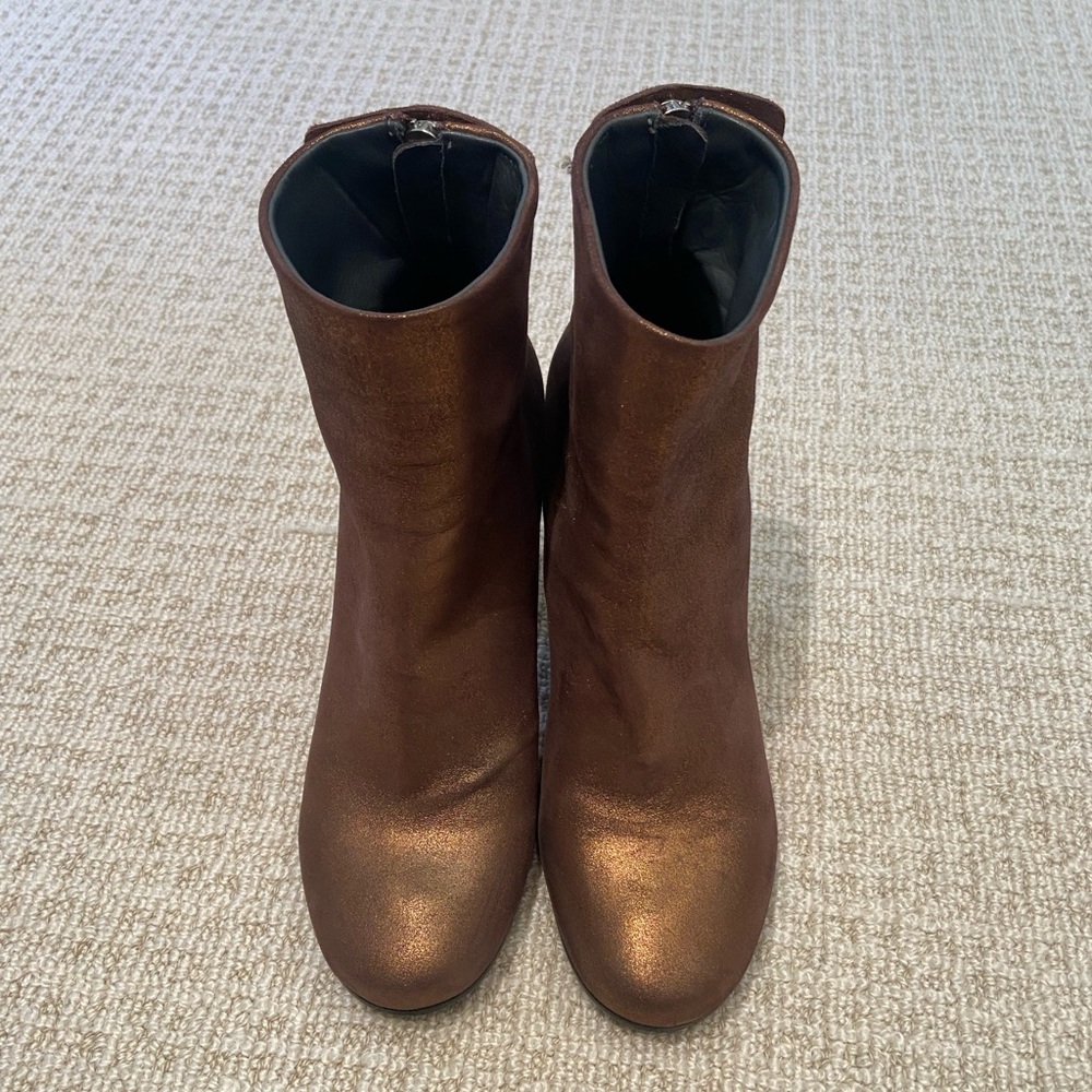 Officine Creative gold booties, size 36, excellent condition